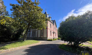Maison 10 Pièces 340 m² à vendre à Plœuc-L'Hermitage (22150)