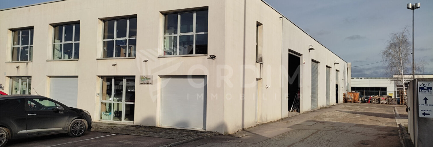 Commerce  342 m² à louer à Auxerre (89000)