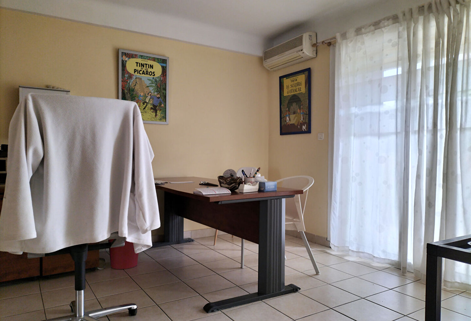 A louer Bureau et espace commun — photo 1
