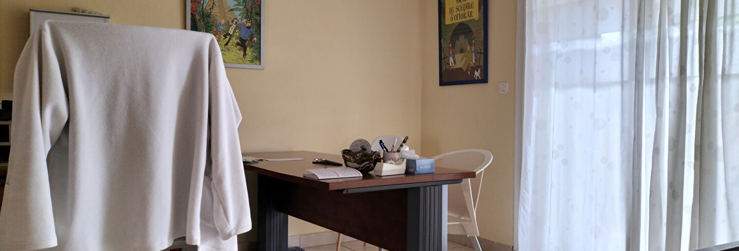 Bureau  60 m² à louer à Aubagne (13400)