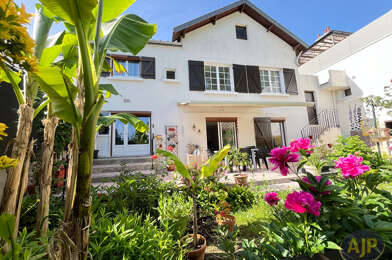Maison 6 pièces 358870 €