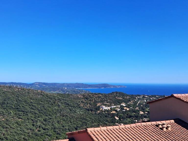 EXCLUSIVITÉ CAVALAIRE T2 VUE PANORAMIQUE — photo 1