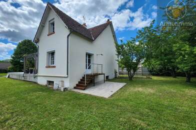 Maison 8 pièces 309750 €