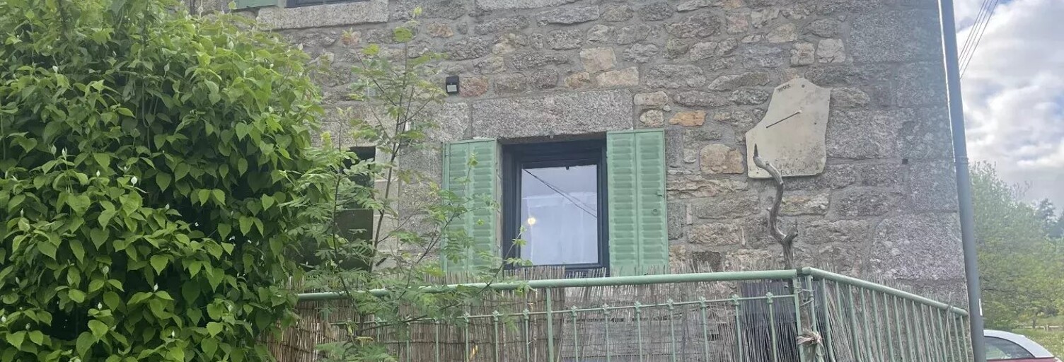 Maison  65 m² à vendre à Peyre en Aubrac (48130)