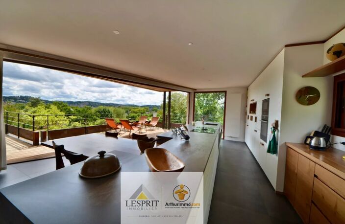 Maison d’Exception avec Parc Arboré et Piscine en Pierre de Bali — photo 3