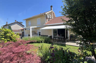 Maison 7 pièces 385000 €