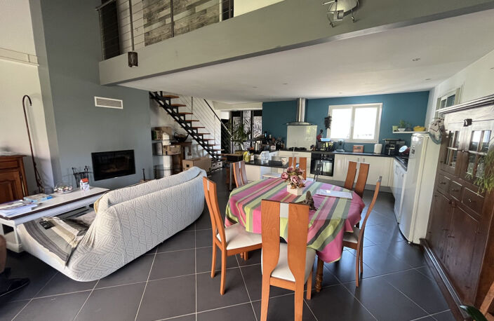 Coquette maison mitoyenne — photo 4