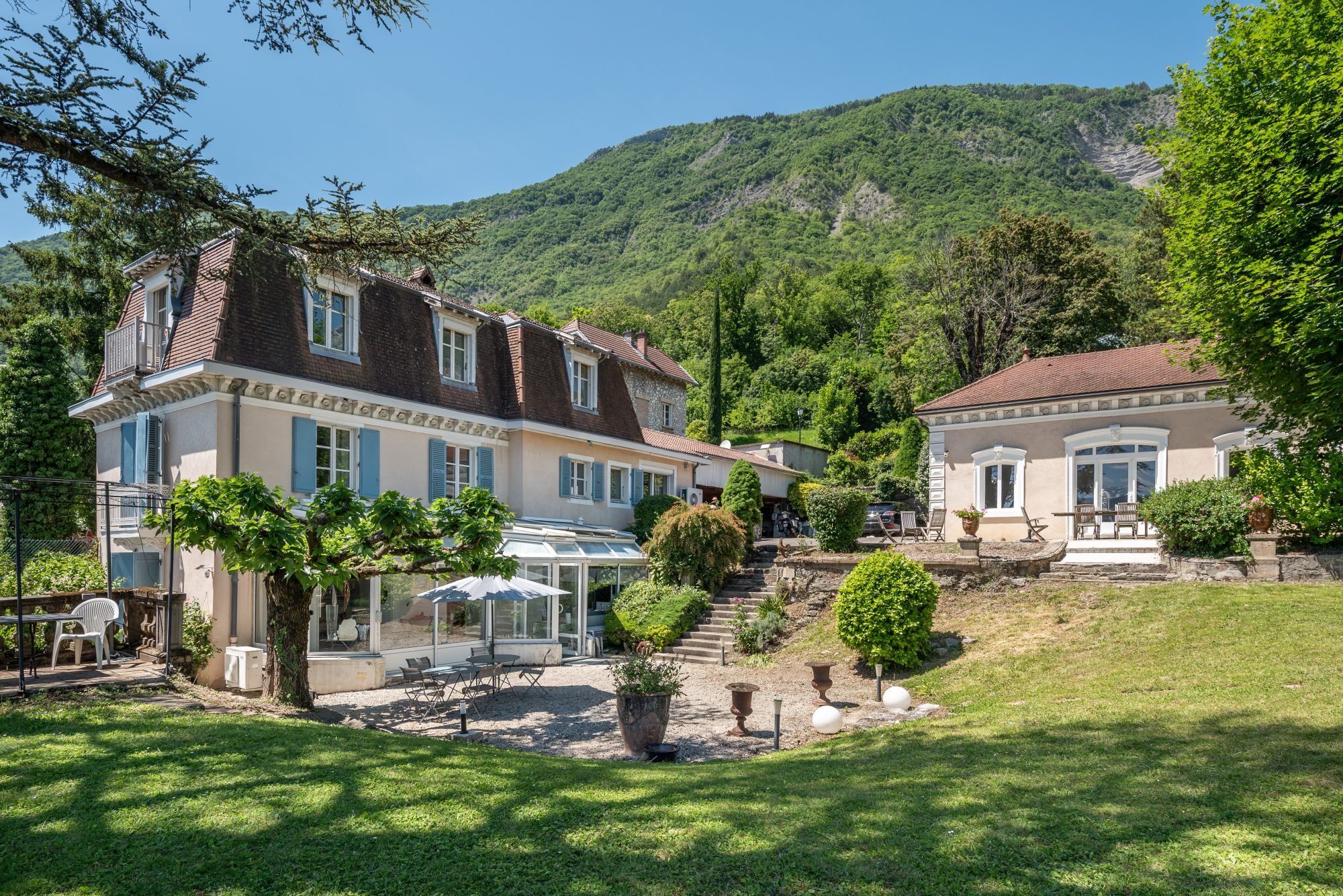 Villa / Maison  T8 à vendre Tronche (La) 38700