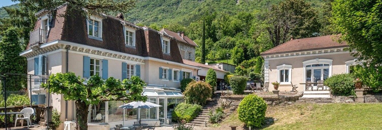 Maison 8 Pièces 259 m² à vendre à La Tronche (38700)