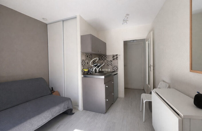 Studio meublé équipé — photo 3
