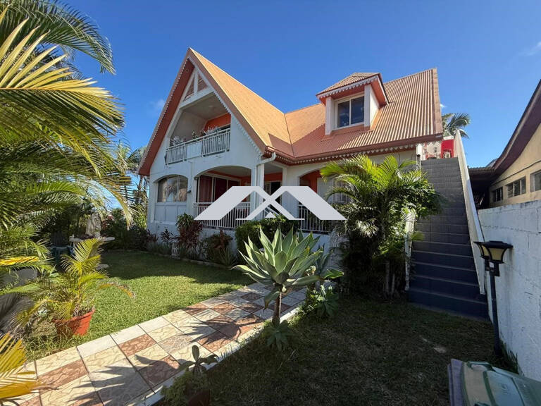 Magnifique ensemble immobilier de charme à fort rendement locat — photo 1