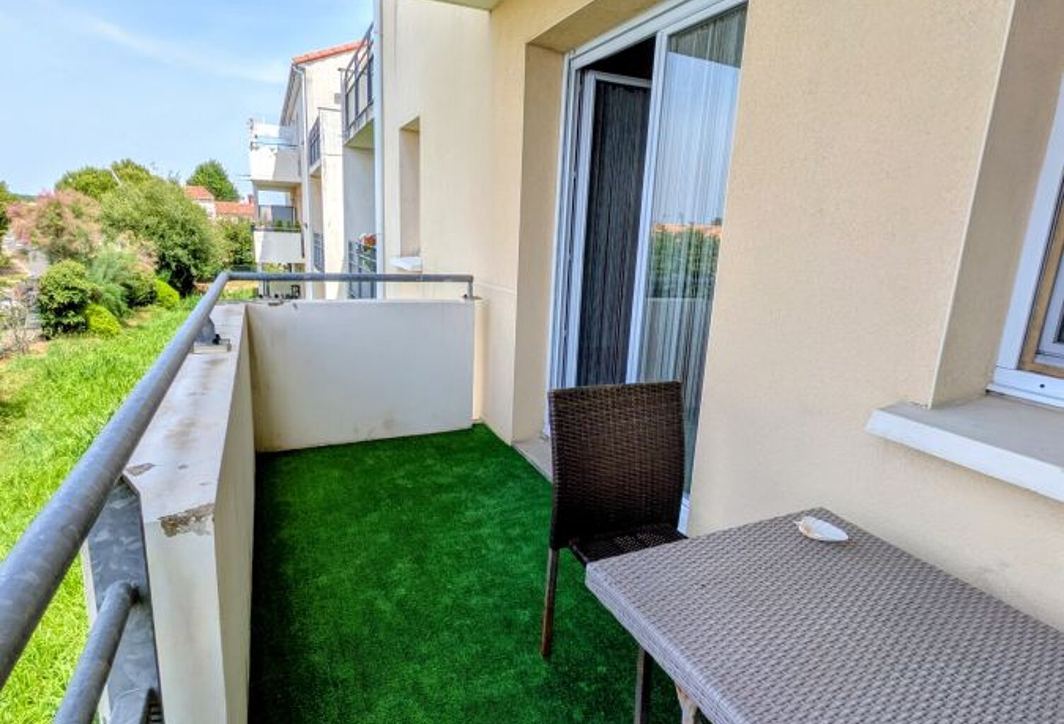 2 Pièces Parking privé — photo 1