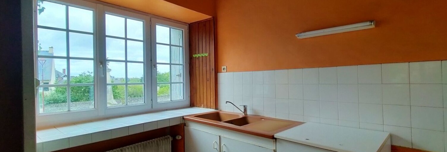 Maison 5 Pièces 100 m² à vendre à Courcité (53700)