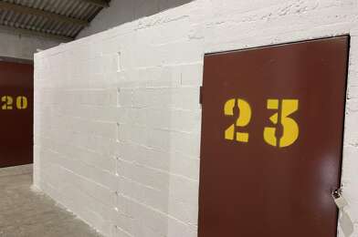 Garage  80 €