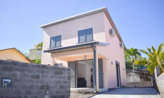Maison 5 Pièces 107 m² à louer à Petite-Île (97429)