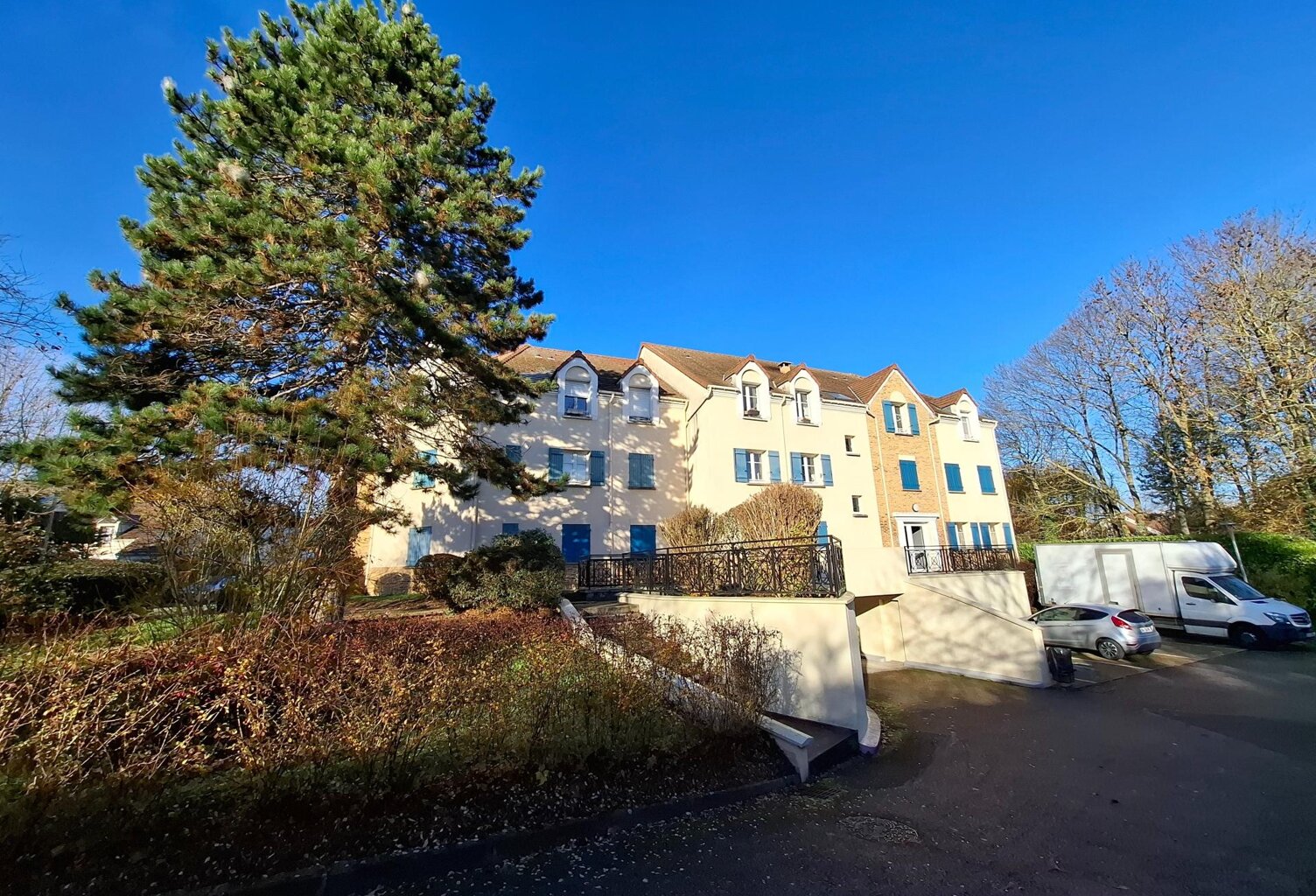 Bel appartement F2 en rez de chaussée. — photo 1