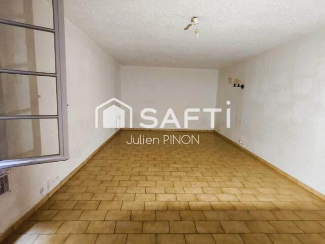 Studio 43M² dans centre d' Apt  43 m² — photo du bien