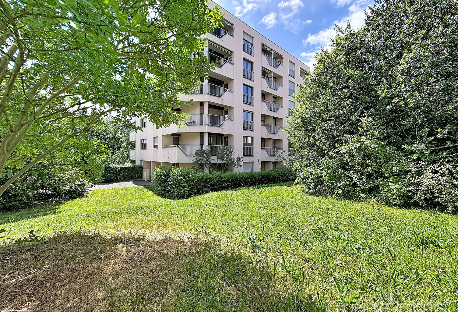 VENTE, SAINTE FOY, LA MULATIERE,  APPARTEMENT  T2 45 M2, DAN — photo 1