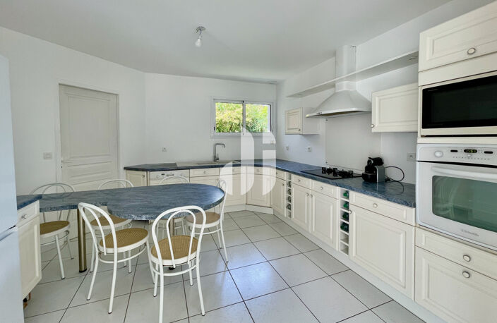 Maison plain-pied 153 m2 - 4 chambres - Gradignan centre-vil — photo 4