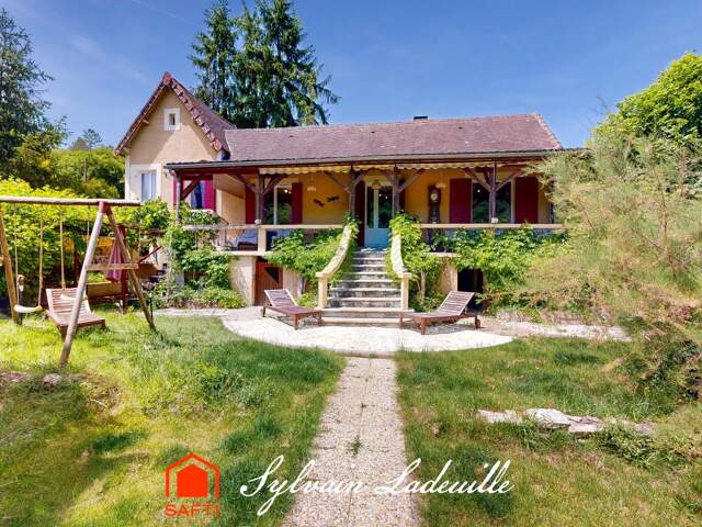Maison avec Studio et gîte sur 2292 m2 de terrain — photo du bien