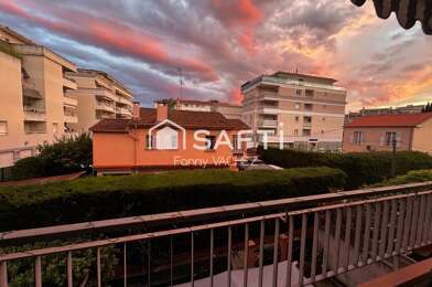 Appartement 3 pièces 259000 €