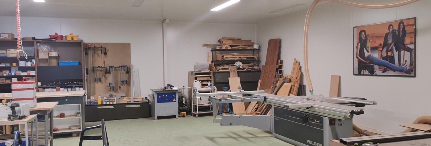 Commerce   m² à vendre à Priay (01160)