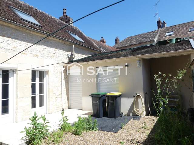 Charmante maison de ville avec terrasse exposée Sud — photo du bien