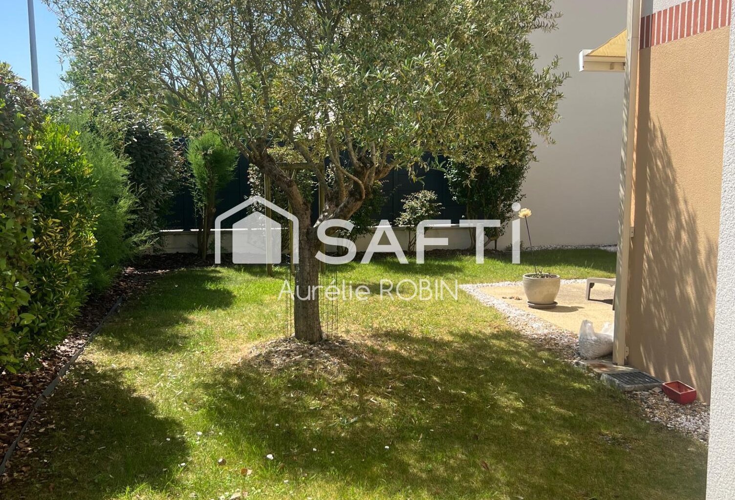 Maison familiale de 95m2 lumineuse avec terrain clôturé et arboré — photo 1