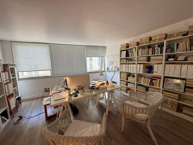 BUREAUX A VENDRE ANGERS HYPERCENTRE — photo du bien