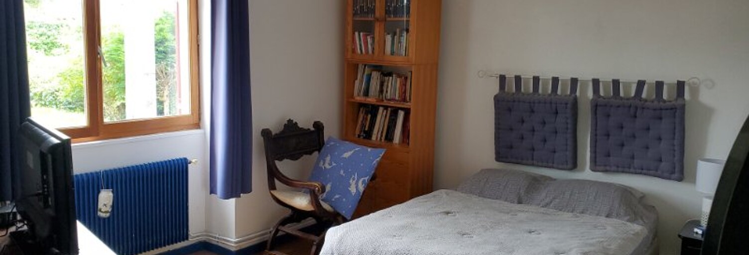 Maison 9 Pièces 149 m² à vendre à Saint-Vallier (71230)