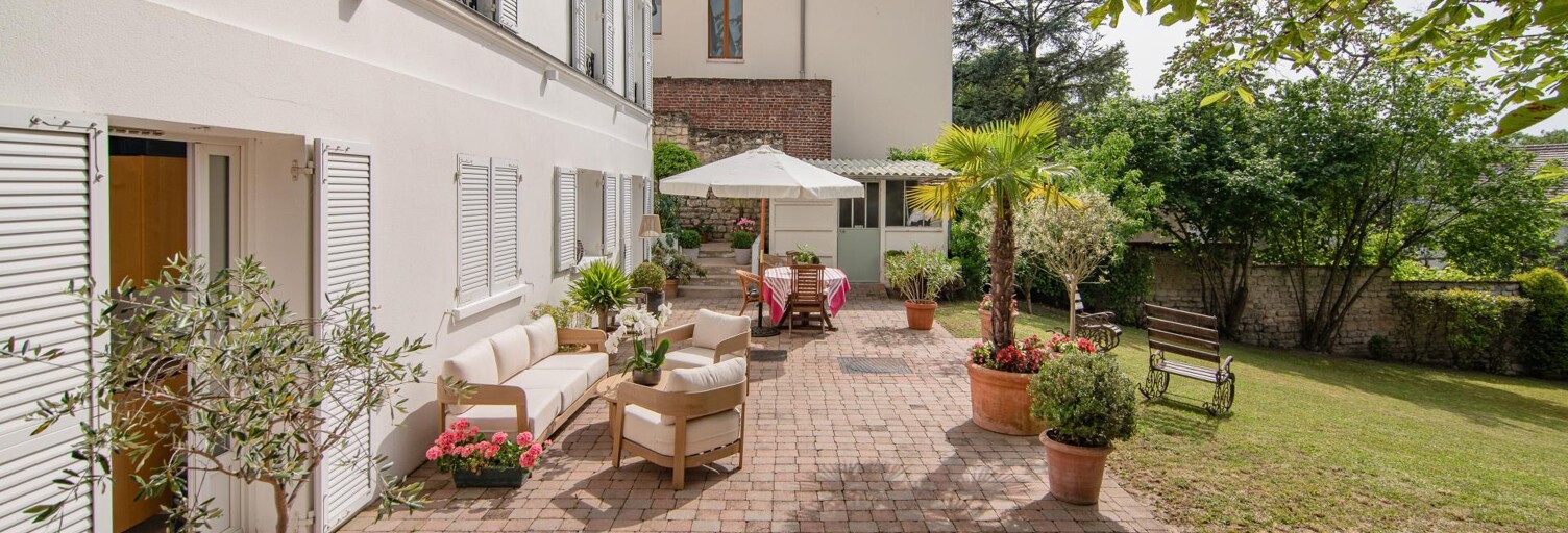 Maison 9 Pièces 217 m² à vendre à Bourg-la-Reine (92340)