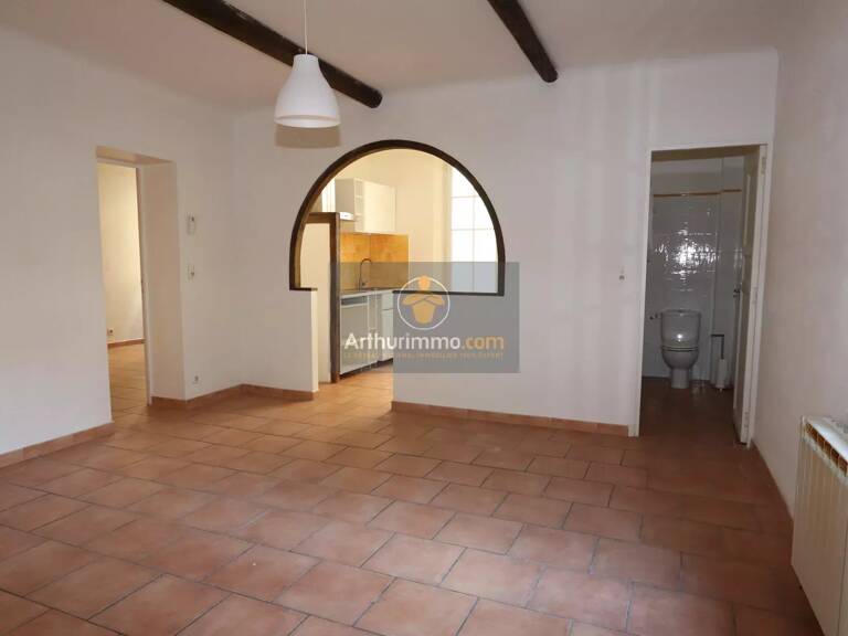 Appartement lumineux de 2 chambres à Apt — photo 1