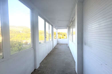 Appartement 4 pièces 127000 €