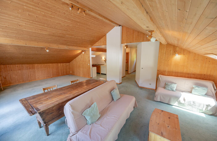 Spacieux T3 en dernier étage d’une petite copropriété – Méribel les Allues, Les 3 Vallées — photo 3