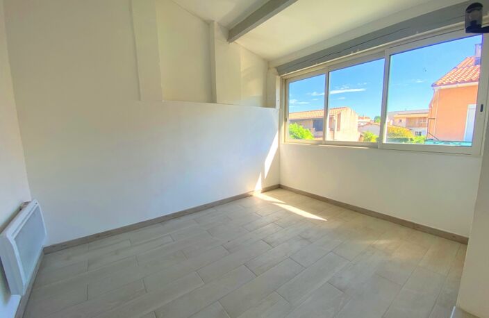 2 Pièces Cabine + cellier — photo 2