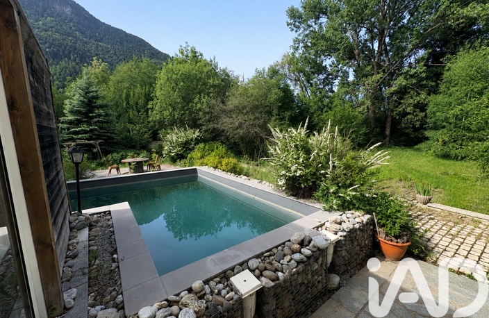 Vente Maison/villa 10 pièces — photo 2