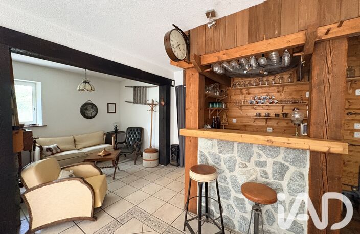Vente Maison/villa 10 pièces — photo 3