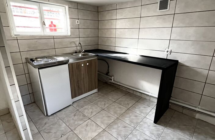 Vente Immeuble 100 m&sup2; — photo 3