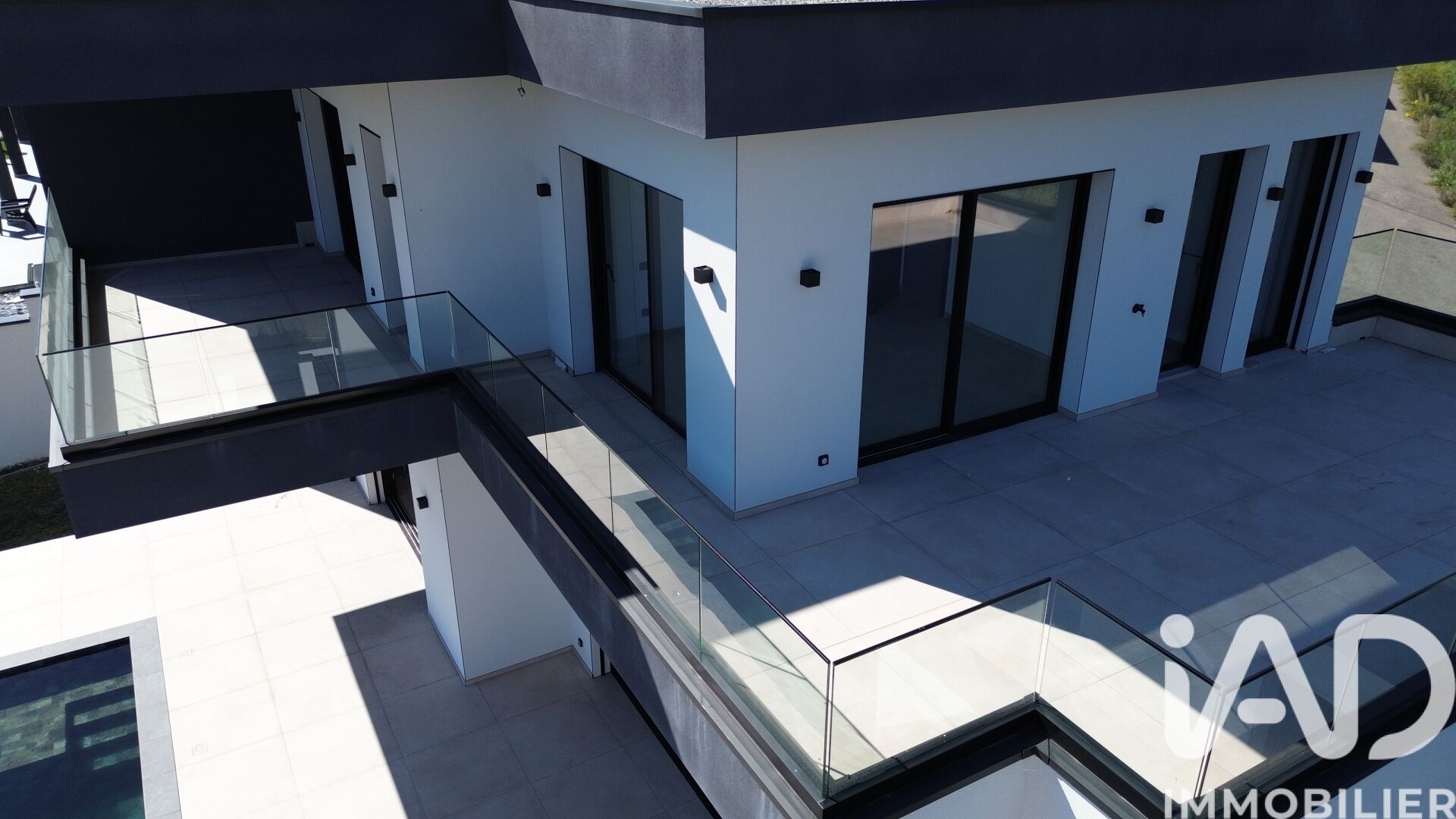 Vente Maison/villa 5 pièces - Photo 2