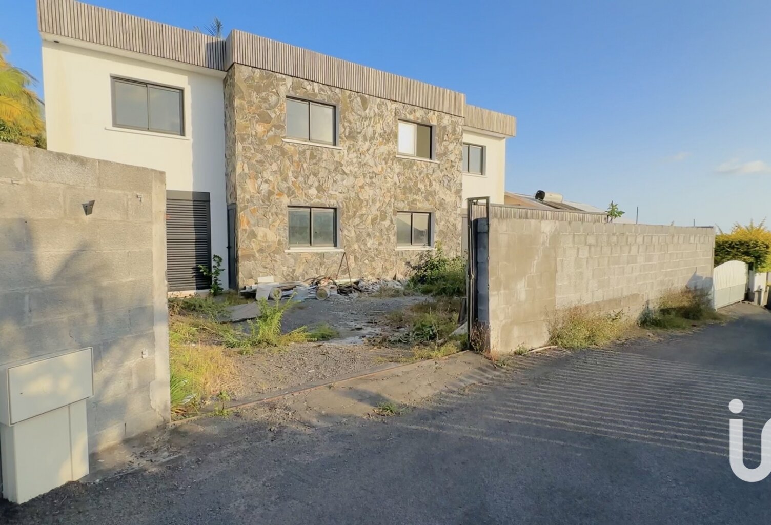 Vente Maison/villa 8 pièces — photo 1