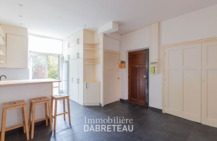 Appartement T2 - VILLEURBANNE — photo 4