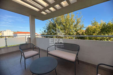 Appartement 3 pièces 1990 €