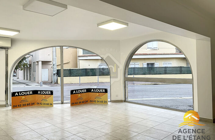 local commercial sur la commune de Berre l'Etang — photo 5