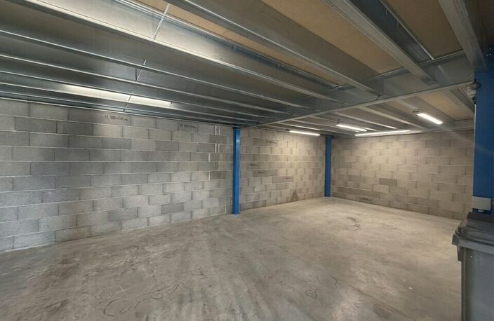 LOCAL D'ACTIVITE - ATELIER à LOUER — photo 2