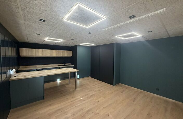 LOCAL D'ACTIVITE - ATELIER à LOUER — photo 3