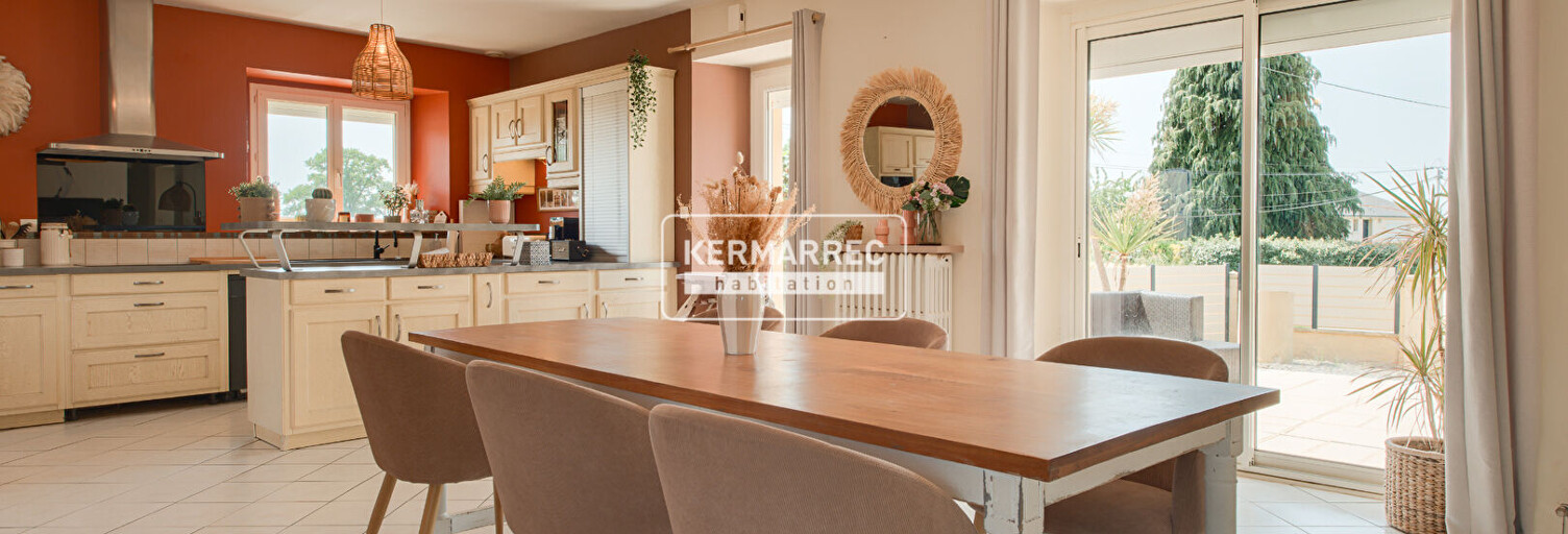 Maison 10 Pièces 195 m² à vendre à Argentré-du-Plessis (35370)