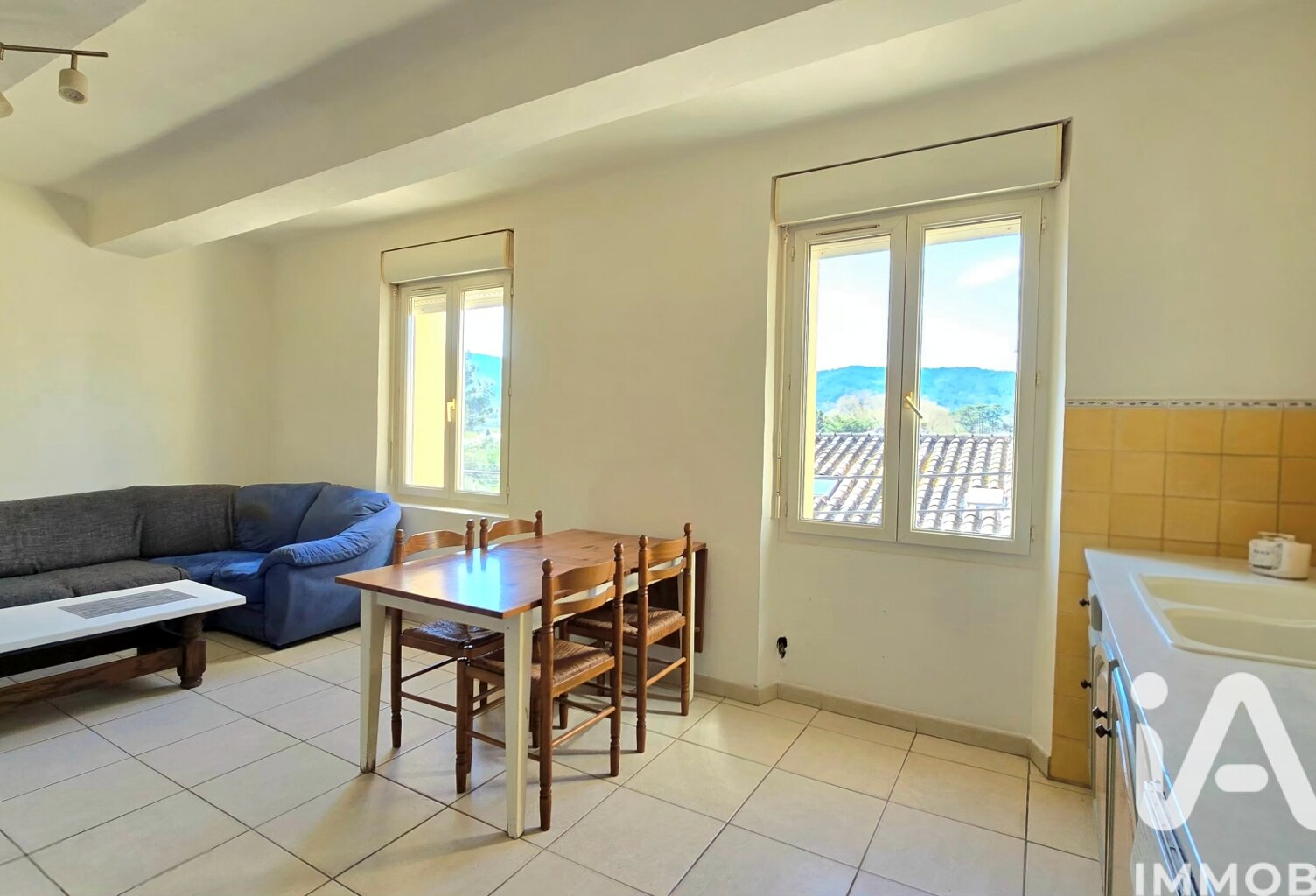 Vente Immeuble 87 m&sup2; — photo 1