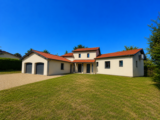 Maison Chazay Environ 175 m2 + garage de 46 m2 — photo du bien