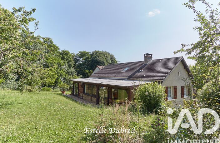 Vente Maison/villa 10 pièces — photo 2