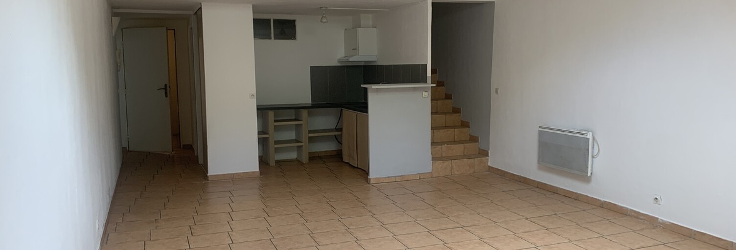 Appartement 3 Pièces 76 m² à louer à La Roquebrussanne (83136)